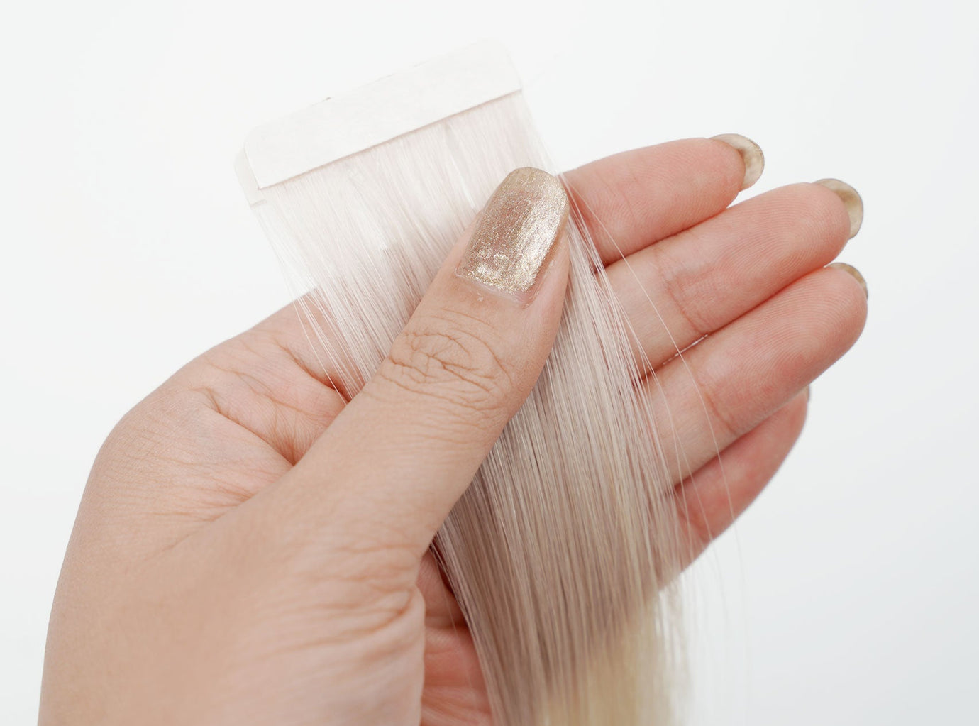 5 Reasons to Choose Tape-In Hair Extensions